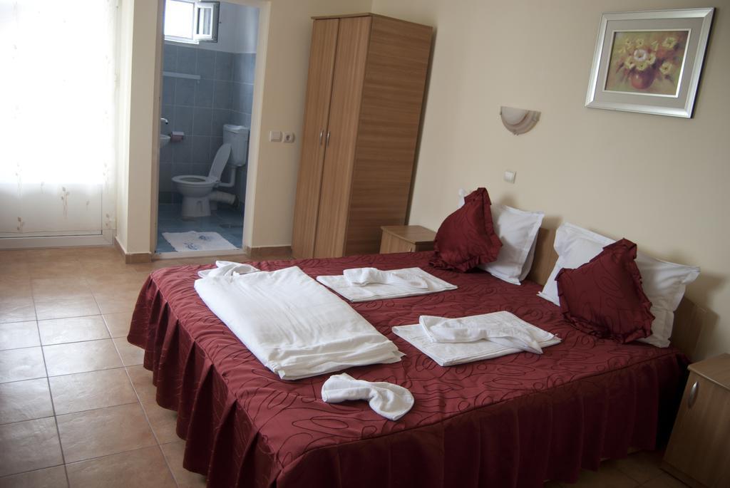 Hotel Laguna Западен Ефорие Стая снимка